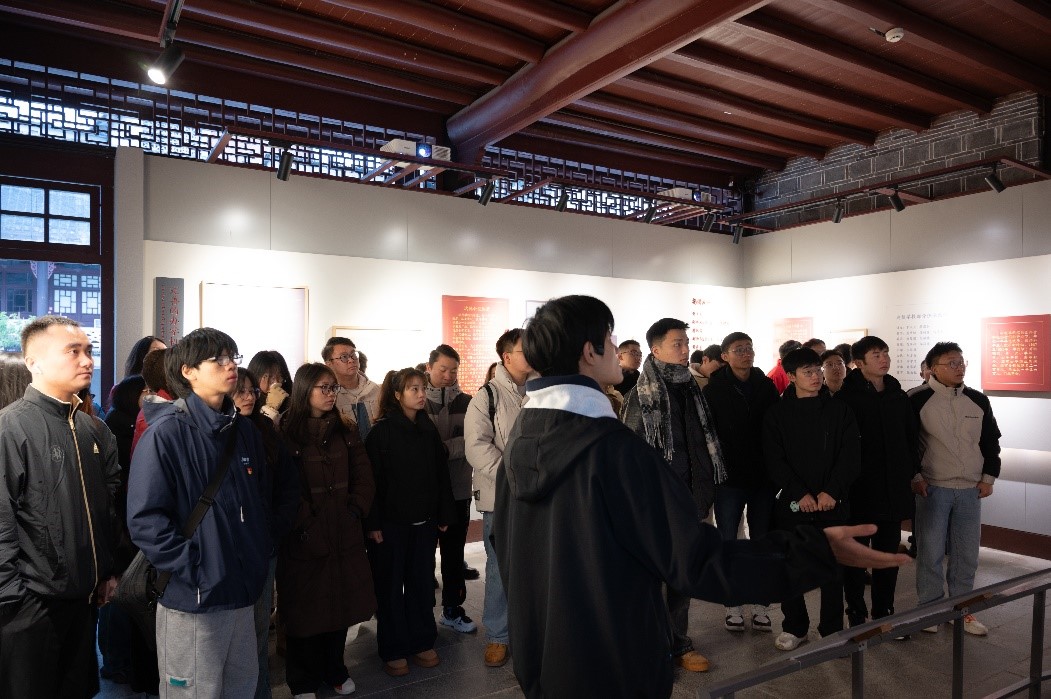 铭记“一二·九”精神，追寻红色足迹 ——365英国上市网站官网信通系研究生第一党支部 十二月主题党日活动